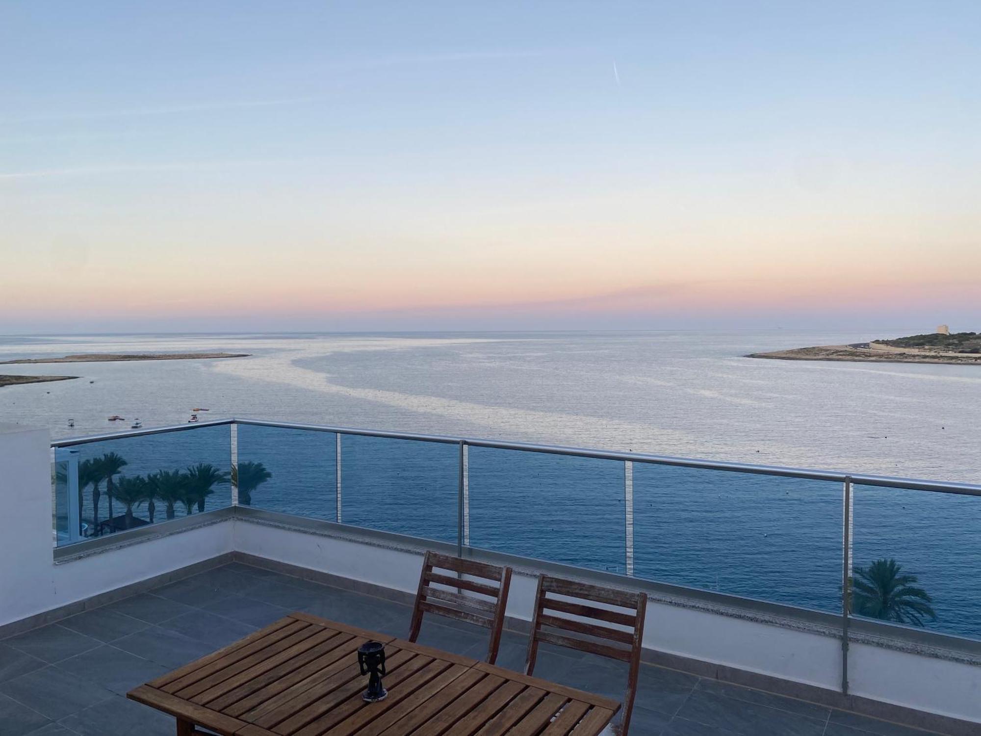 Sunrise Bay Apartments - Frontline Sea Views St. Paul's Bay Exterior foto