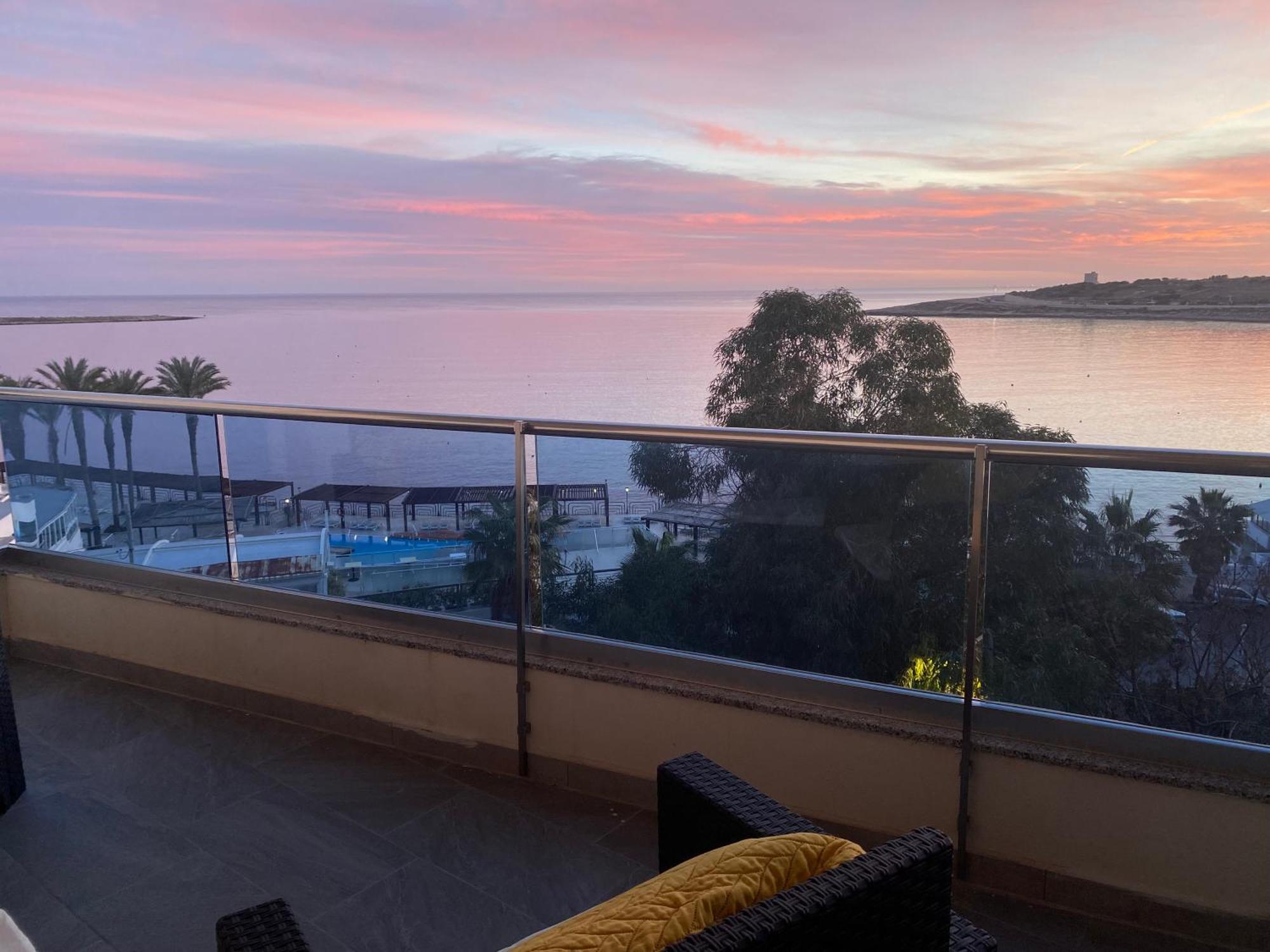 Sunrise Bay Apartments - Frontline Sea Views St. Paul's Bay Exterior foto